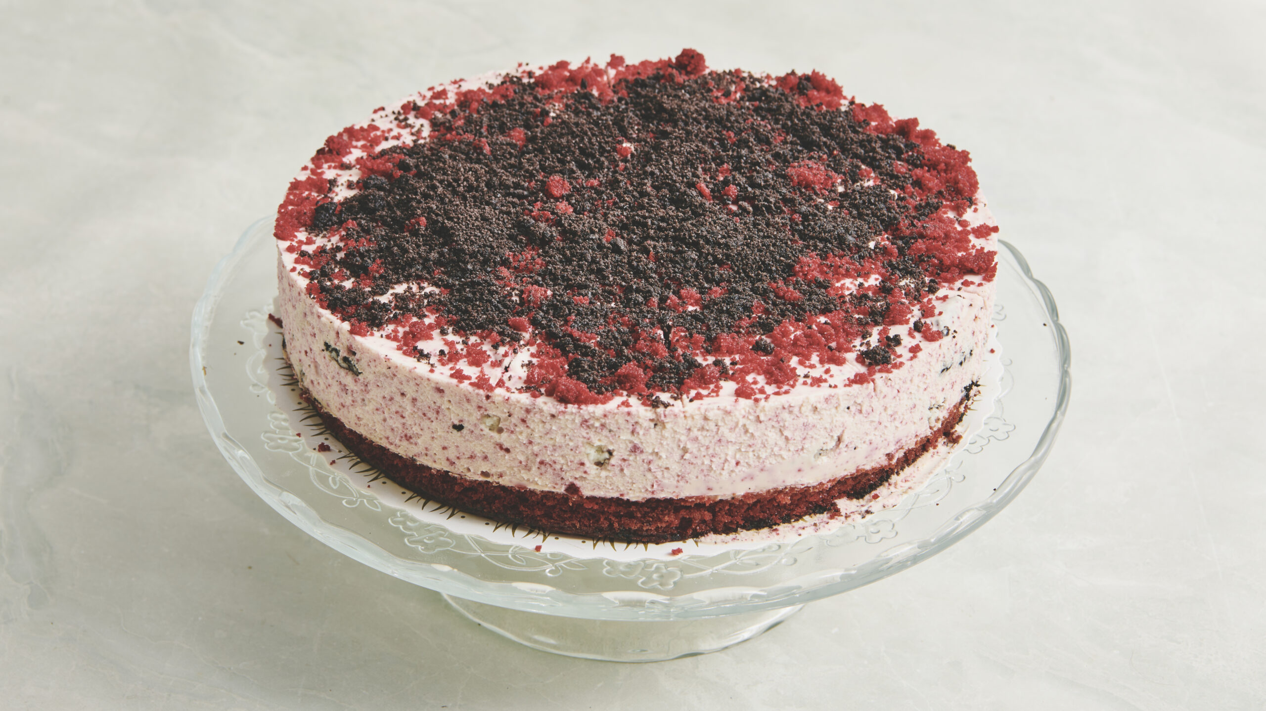 Red Velvet Cheesecake med Oreo coverbillede